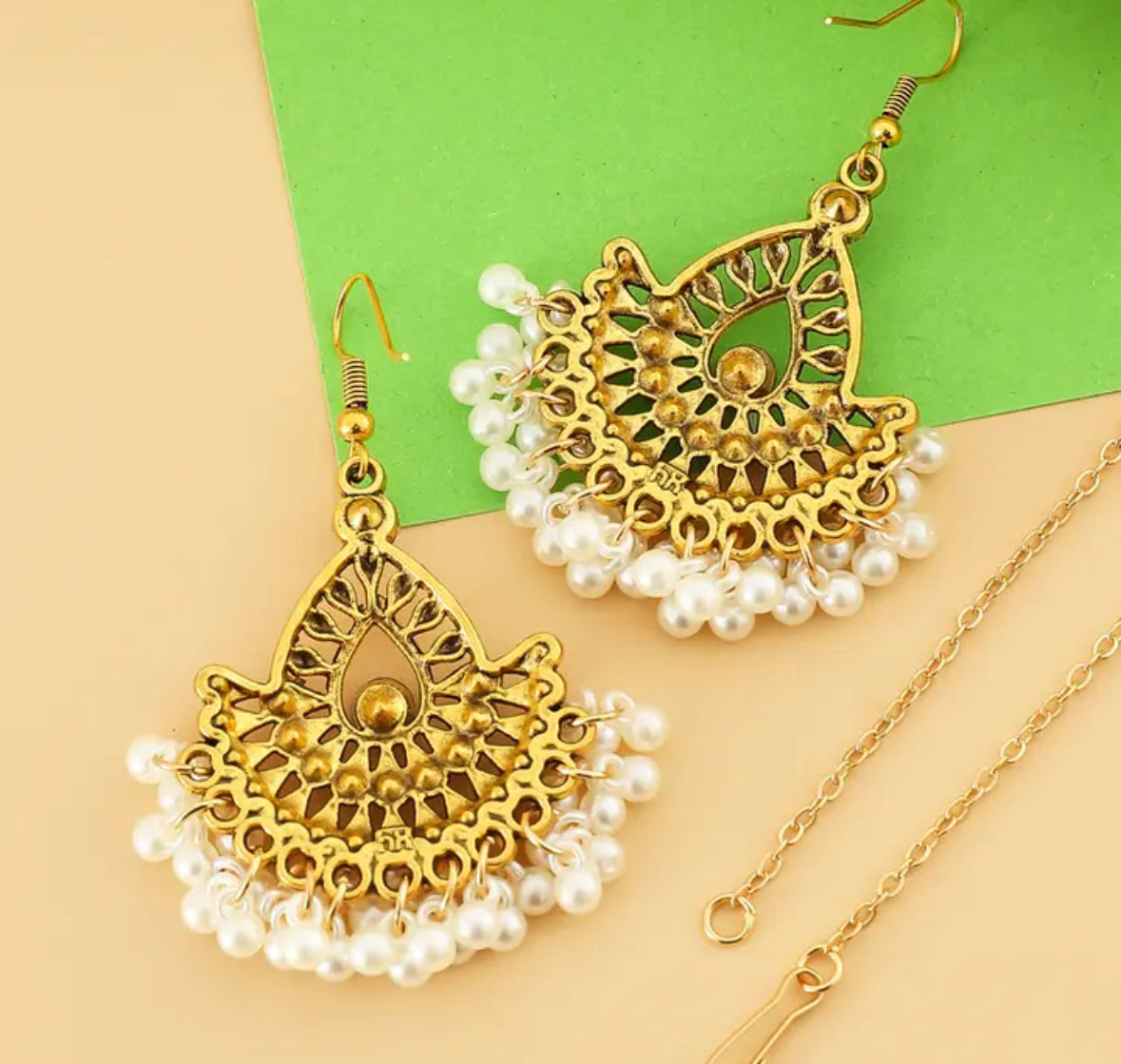 Ethnic simulate pearl tassel drop earrings and necklace