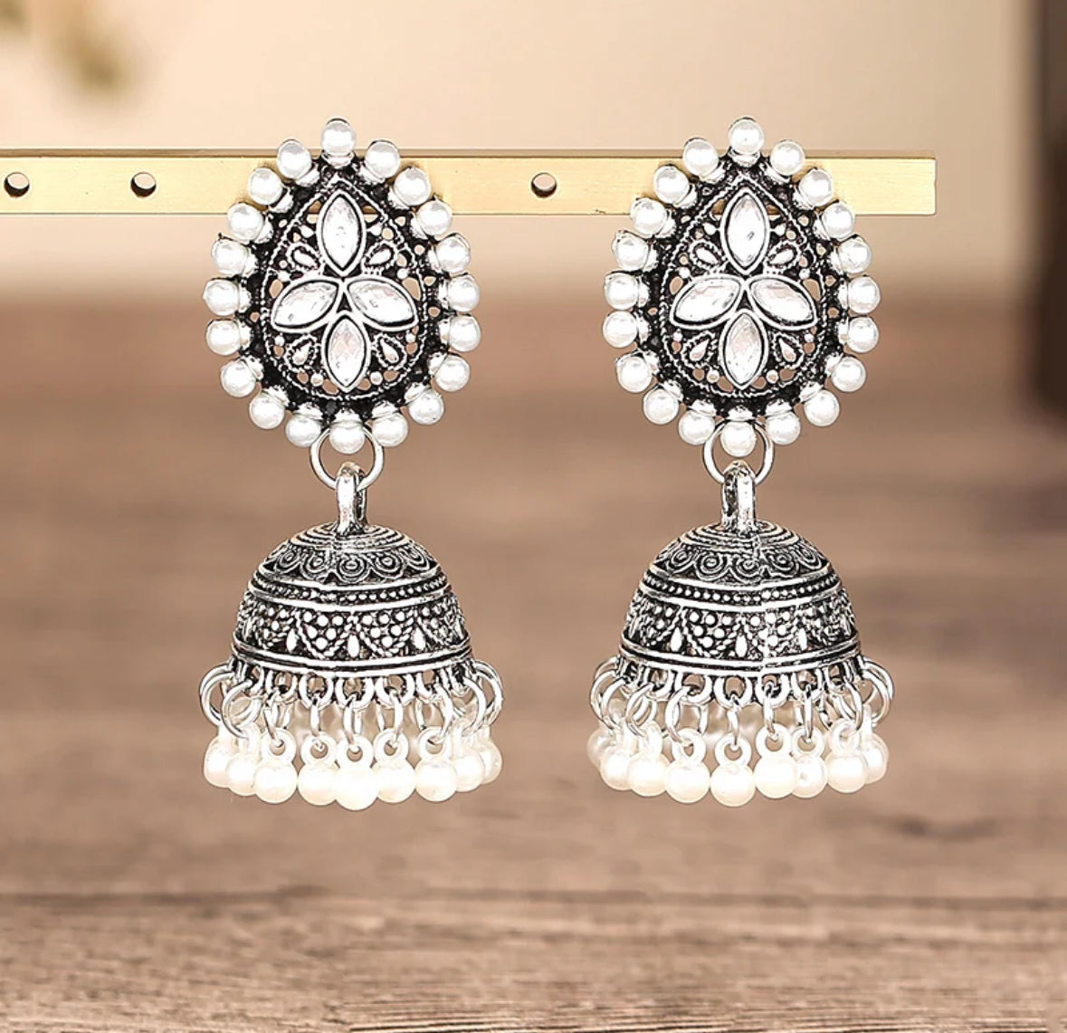 Silver/gold Classic Jhumka