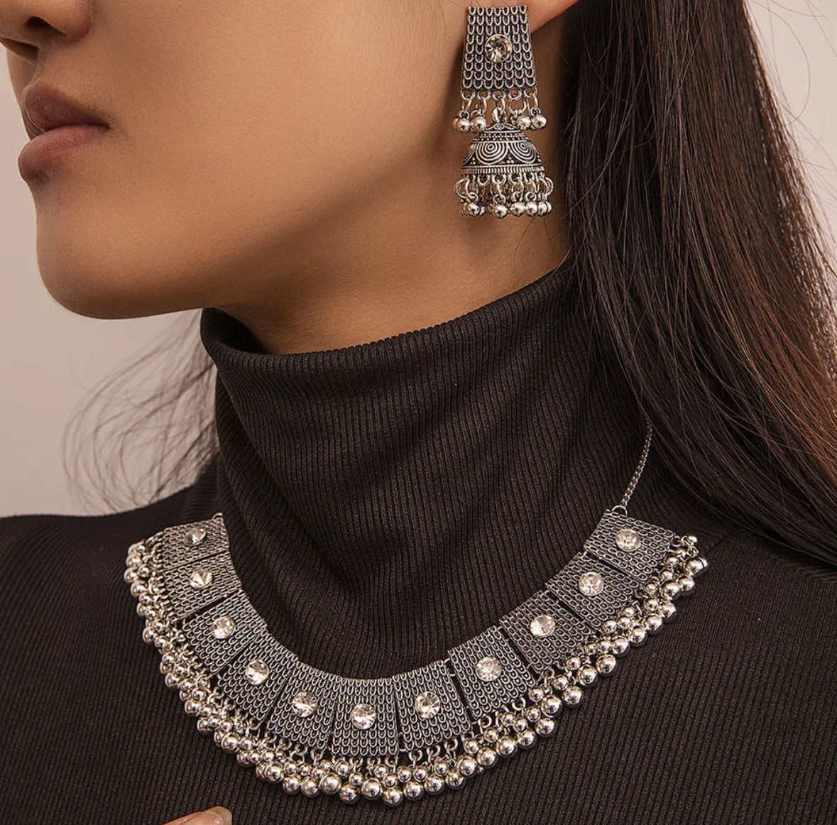 Intricate Silver Choker and Earring set