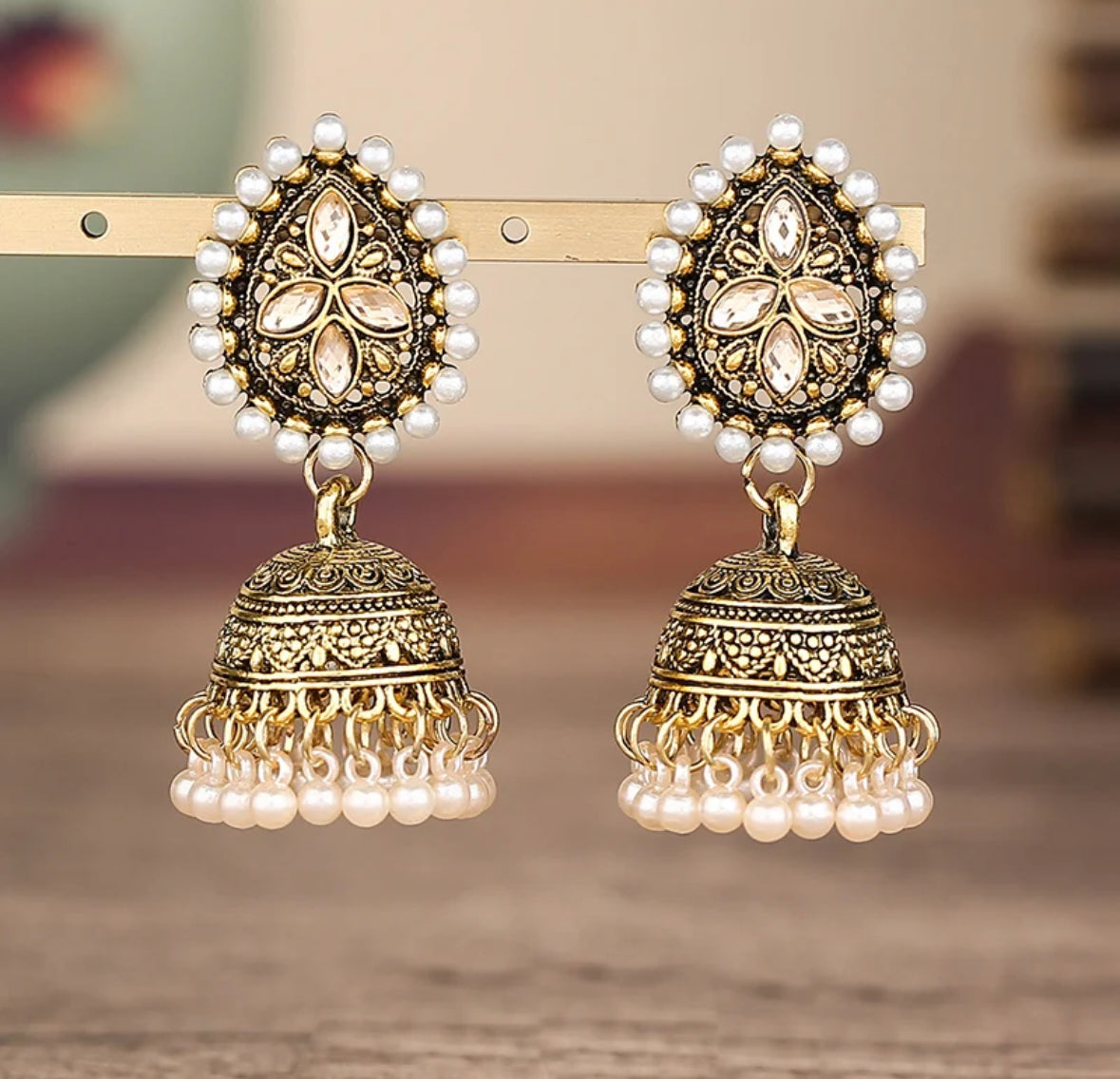 Silver/gold Classic Jhumka